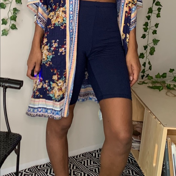 Mixed blue Kimono. - Picture 6 of 6